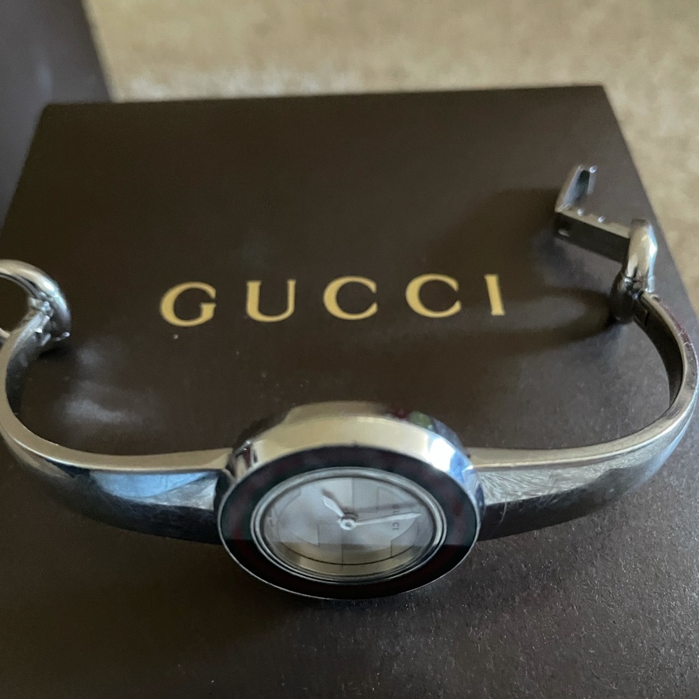 COPY - Authentic Gucci Interchangeably Watch